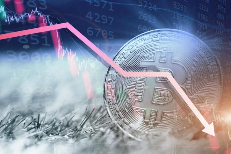 Crypto Market Update: Bitcoin Price Logs Weakest Month Since 2022