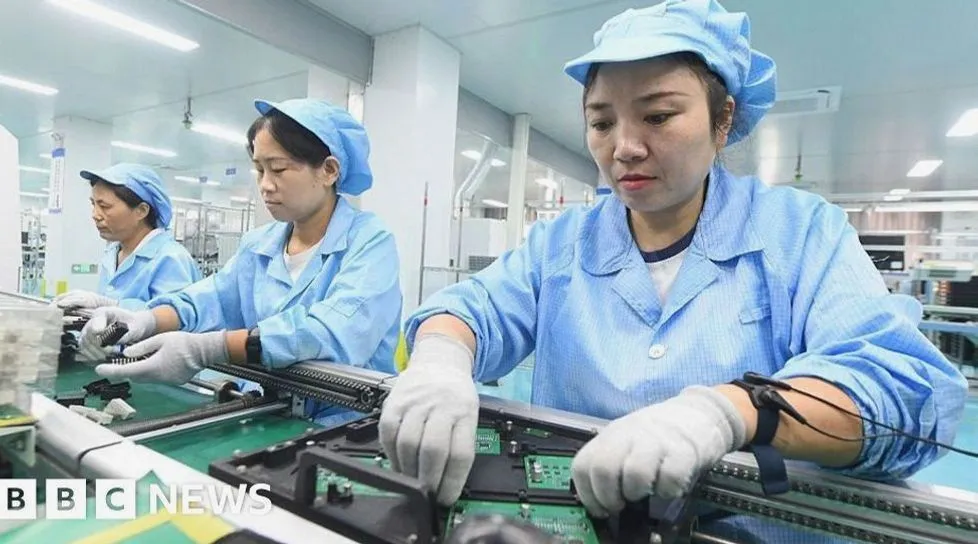 Tech Exports Provide Vital Lifeline Amidst Chinese Domestic Slump